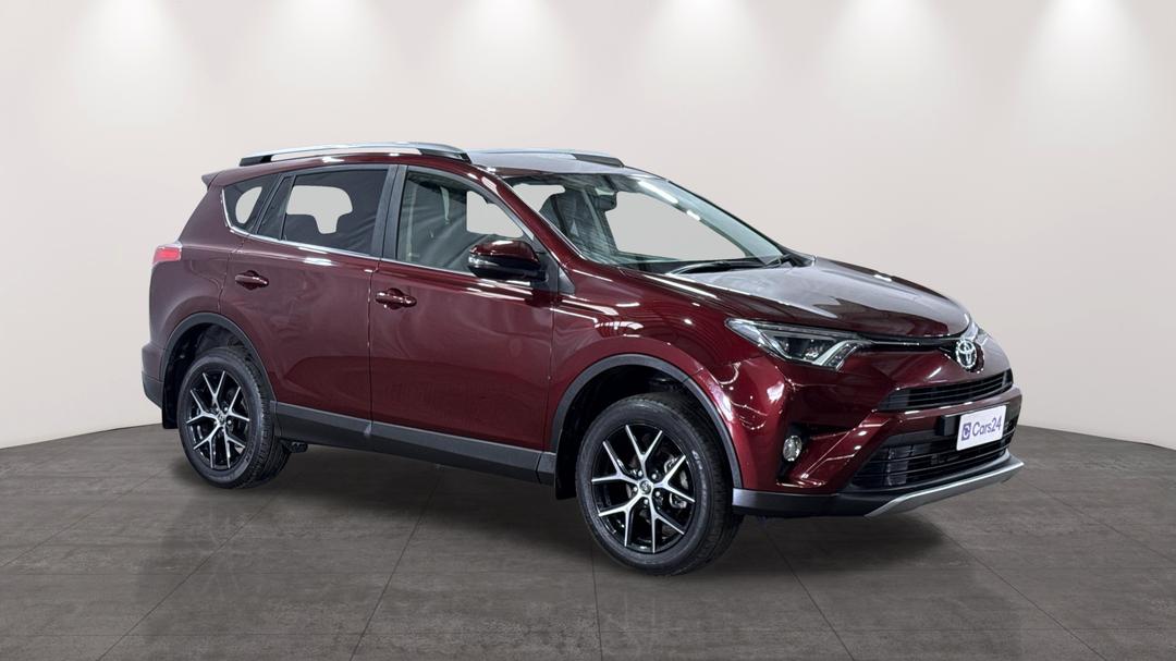 2017 Toyota RAV4 Gxl (2WD), Automatic, 139803 km, Right Front Diagonal (45- Degree) View