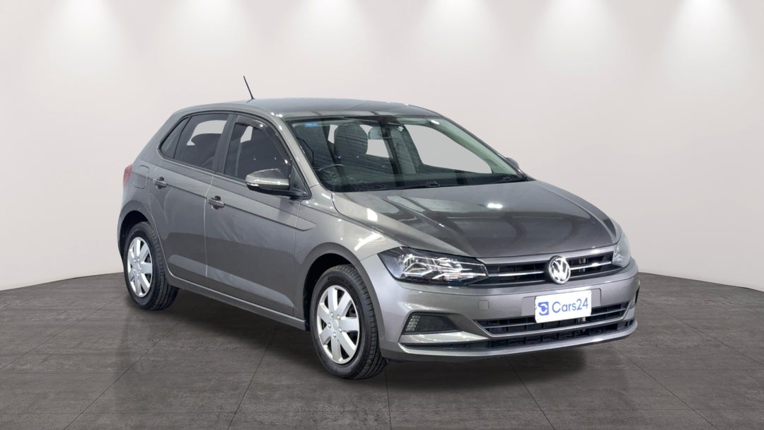 Right Front Diagonal (45- Degree) View