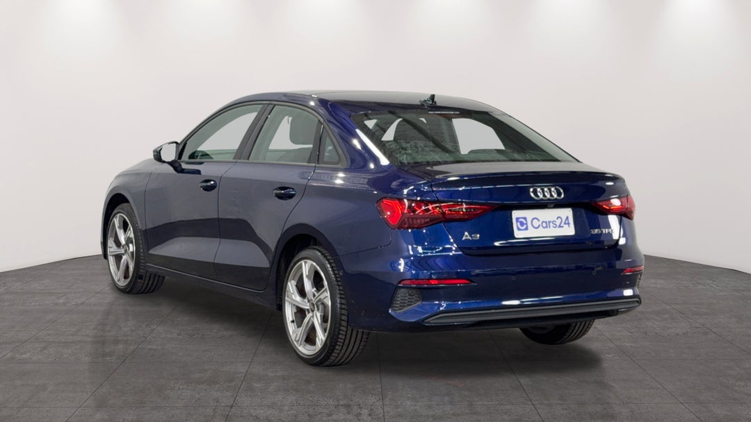 Left Back Diagonal (45- Degree) View