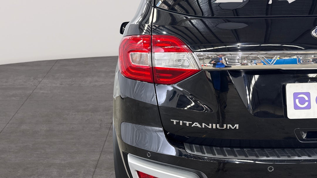 2019 Ford Everest Titanium (4WD 7 Seat), Automatic, 110075 km, Badge (Boot Left Side)