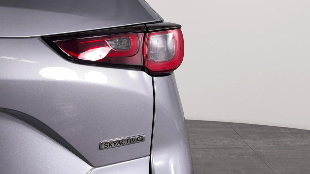 Badge (Boot Right Side)