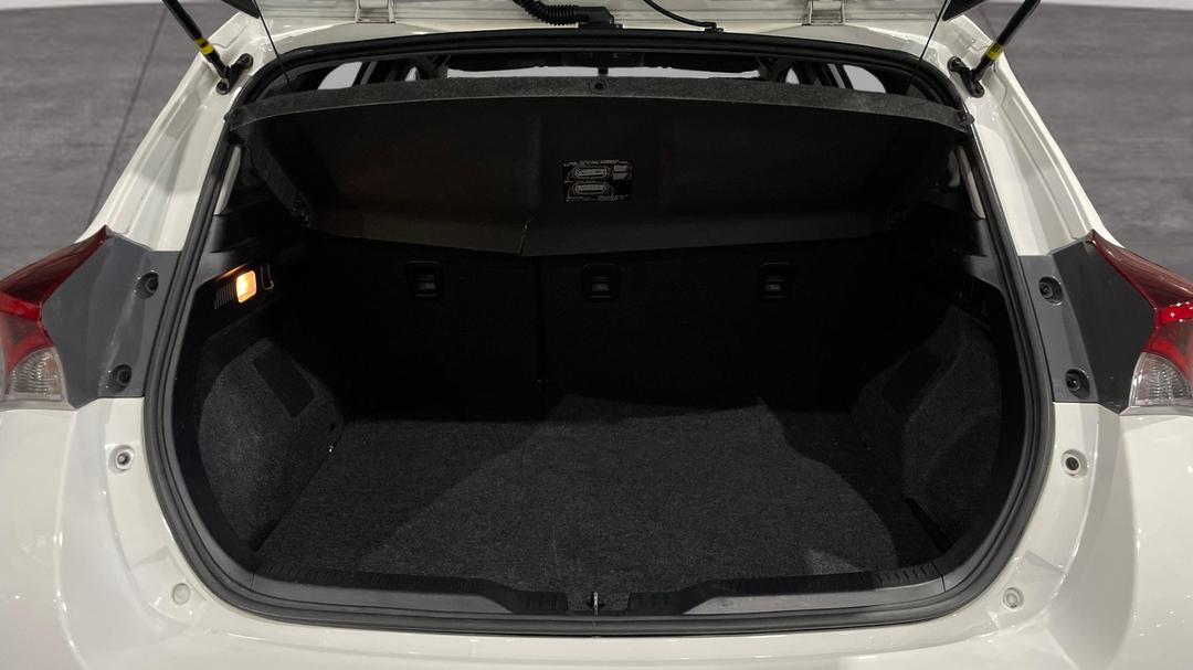 2018 Toyota Corolla Ascent Sport, Automatic, 34001 km, Boot Inside View