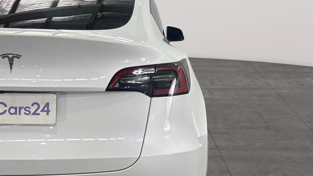 2022 Tesla Model Y Rear-wheel Drive, Automatic, 35135 km, Badge (Boot Right Side)