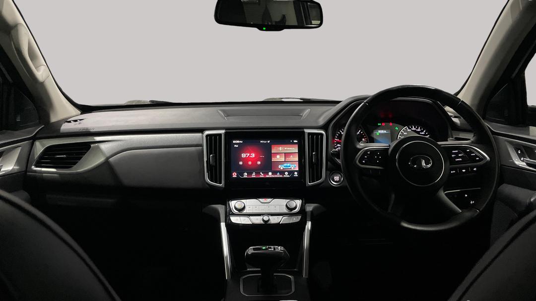 2022 GWM Ute Cannon-l (4x4), Automatic, 33084 km, Dashboard View