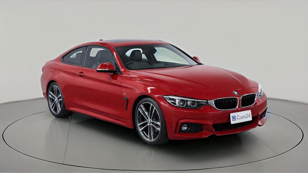 2017 BMW 4 20i M Sport, Automatic, 76757 km, Right Front Diagonal (45- Degree) View