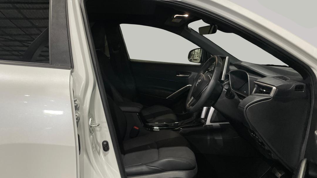 2024 Toyota Corolla Cross Atmos 2WD Hybrid, Automatic, 16977 km, Right Side Front Door Cabin View
