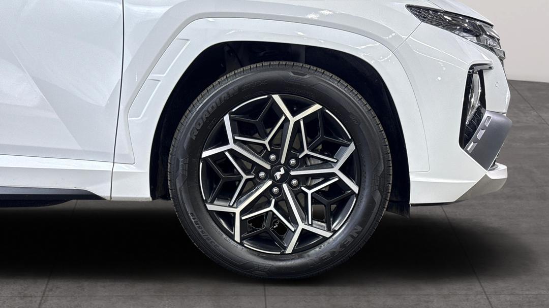 2023 Hyundai Tucson Highlander N Line (AWD), Automatic, 25244 km, Right Front Wheel