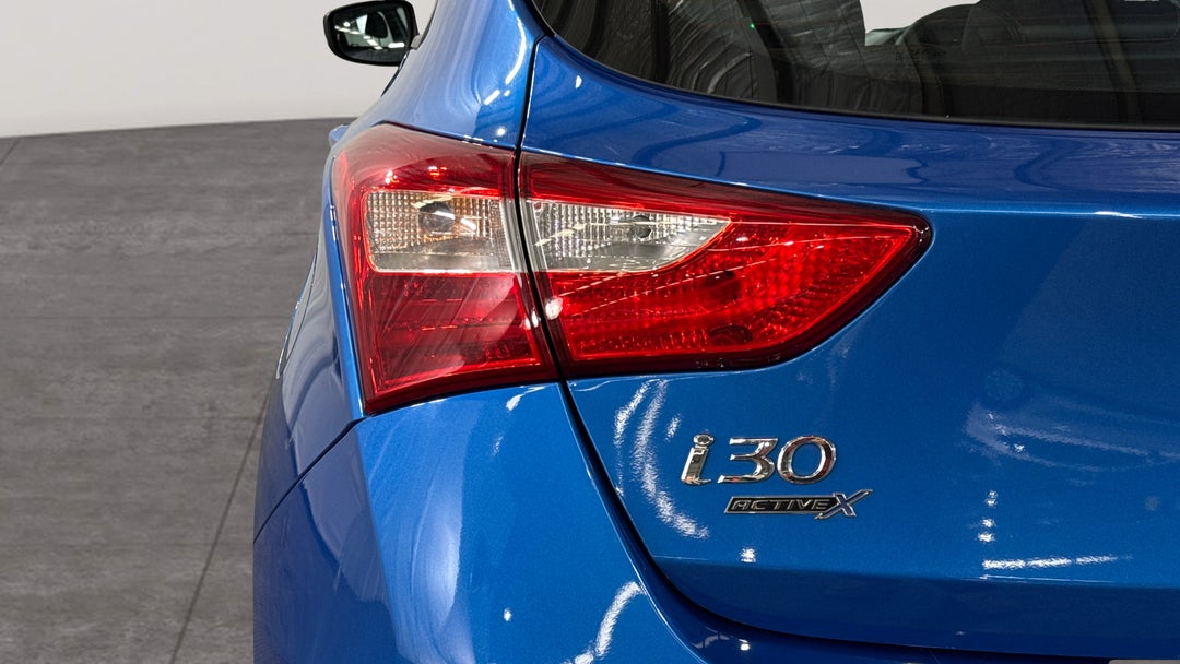 2016 Hyundai i30 Active X, Manual, 74462 km, Badge (Boot Left Side)