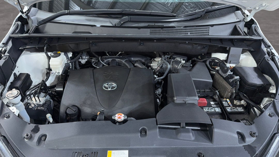 Open Bonnet (Engine)