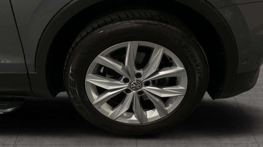 2019 Volkswagen Tiguan Allspace 110 Tsi Comfortline, Automatic, 83390 km, Right Front Wheel