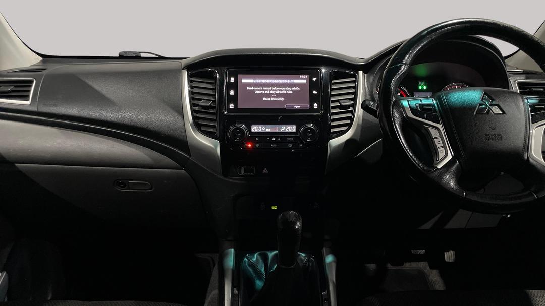 2018 Mitsubishi Triton Gls (4x4) Sports Edt, Manual, 111209 km, Dashboard View