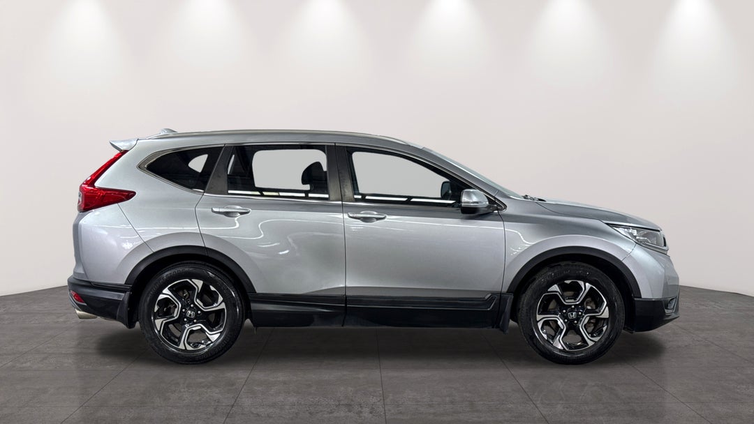2018 Honda CR-V Vti-e7 (2WD), Automatic, 156087 km, Right Side View