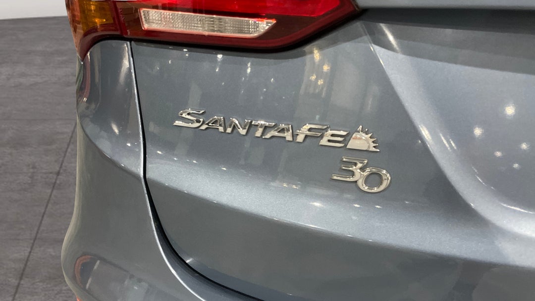 2016 Hyundai Santa Fe 30 Special Edition, Automatic, 139492 km, Badge (Boot Left Side)