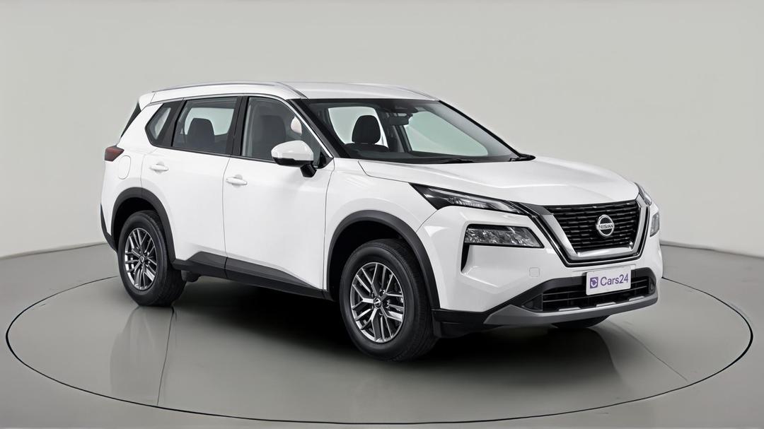 2024 Nissan X-trail St (4WD), Automatic, 51016 km, Right Front Diagonal (45- Degree) View