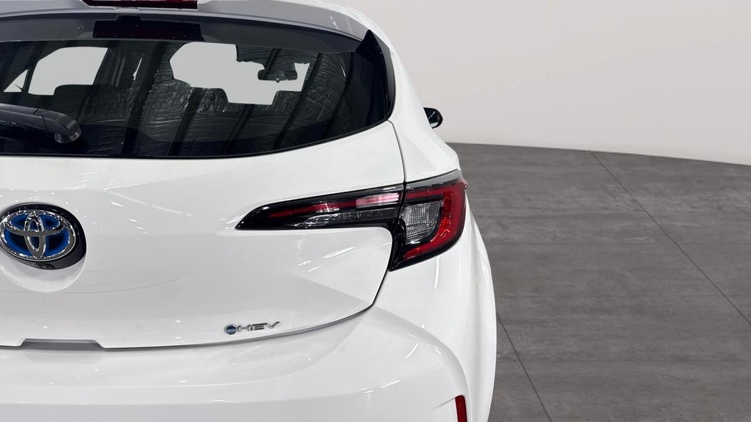 2024 Toyota Corolla Ascent Sport + Conv Pk Hybrid, Automatic, 25291 km, Badge (Boot Right Side)