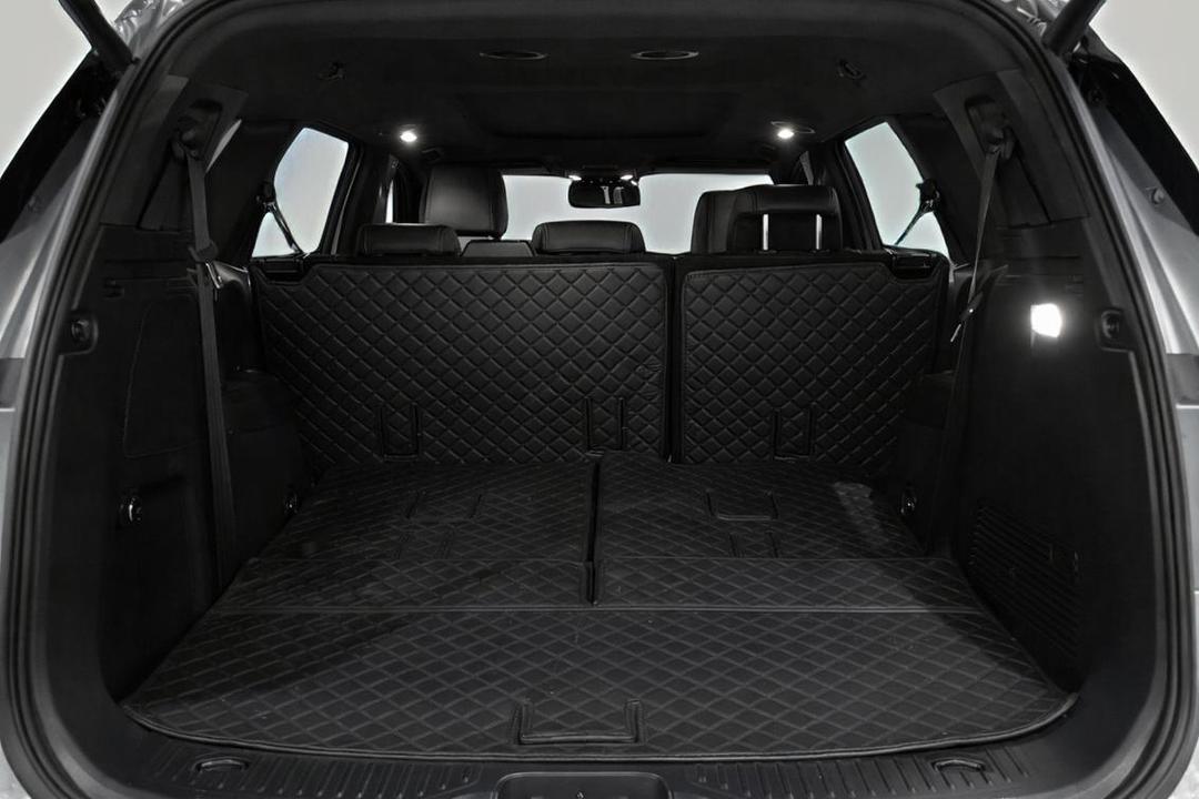 2022 Ford Everest Titanium (4WD), Automatic, 65664 km, Boot Inside View