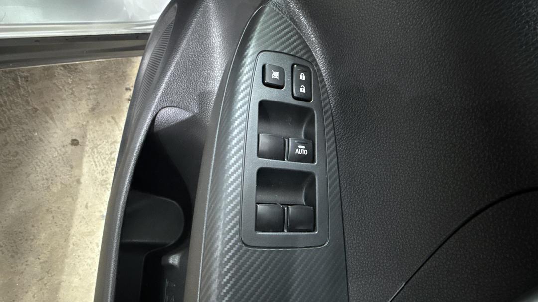 2024 Mitsubishi Eclipse Cross Es (2WD), Automatic, 24141 km, Drivers Side Door Panel Controls