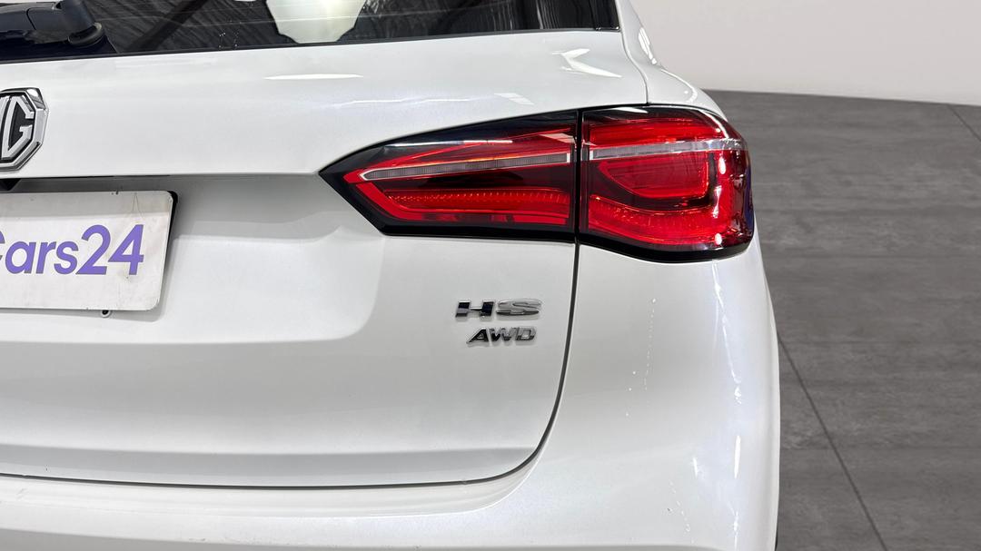 2021 MG HS Excite X, Automatic, 72630 km, Badge (Boot Right Side)