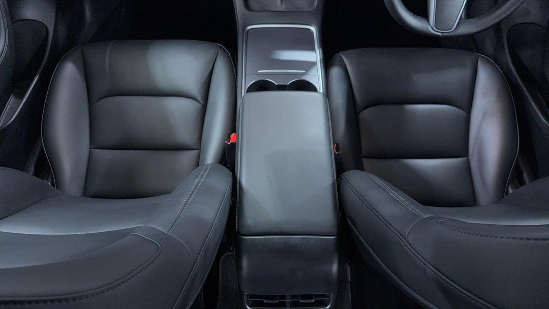 2021 Tesla Model 3 Standard Range Plus Rwd, Automatic, 48226 km, Center Console