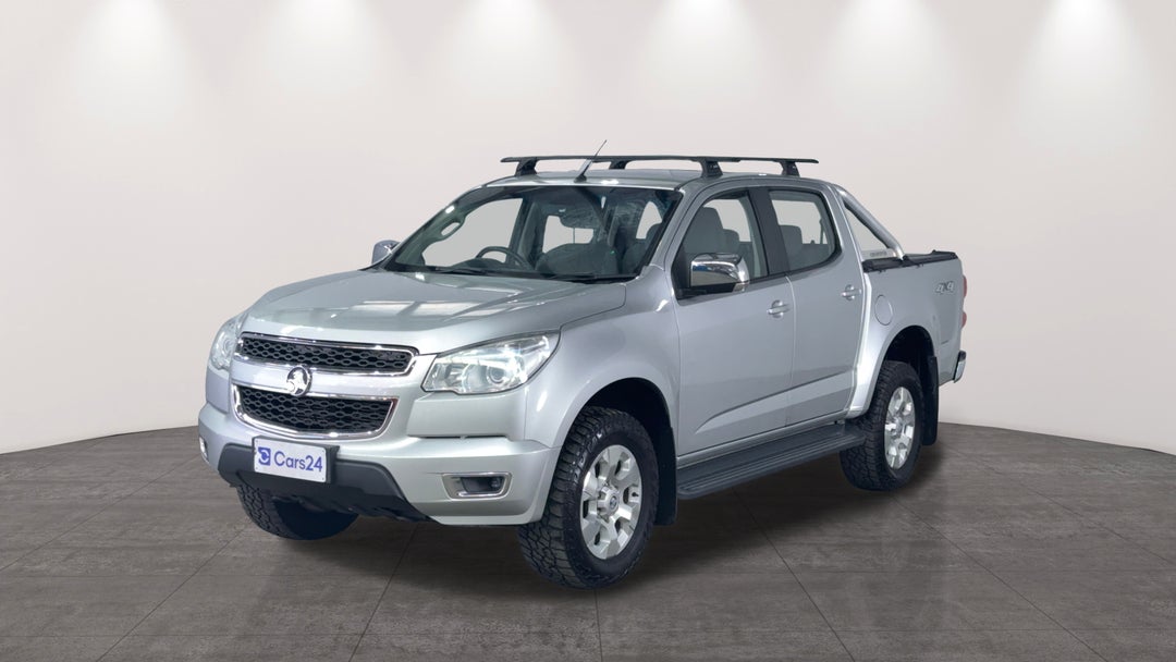 Left Front Diagonal (45- Degree) View