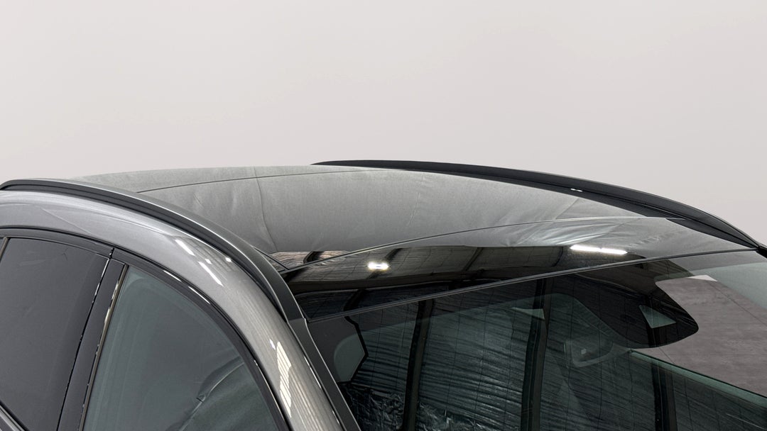 2022 Mercedes-benz GLA 250 4matic, Automatic, 33906 km, Roof/Sunroof View