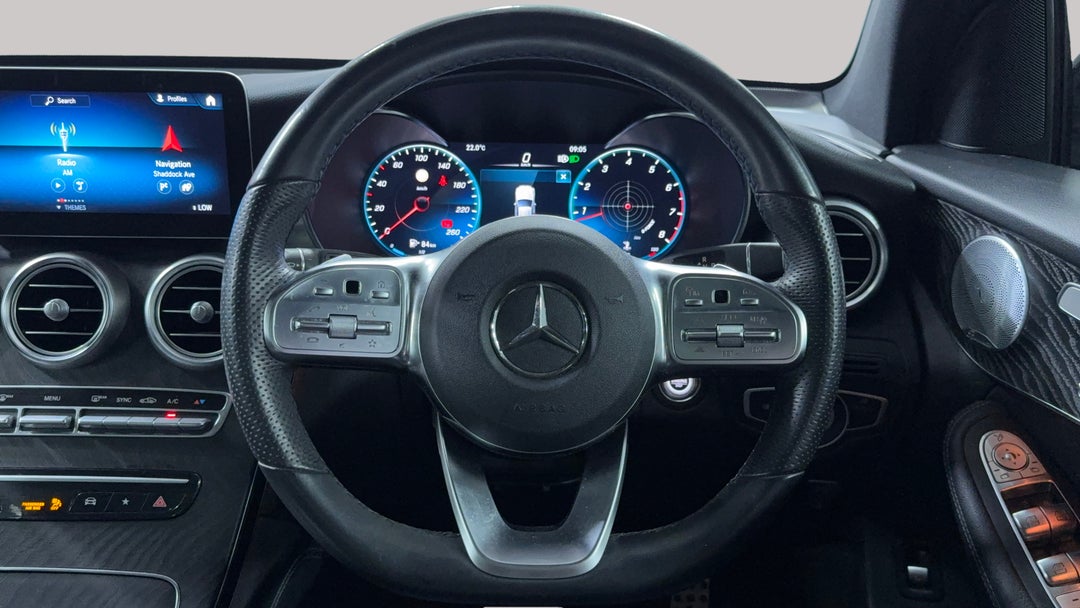 2019 Mercedes-benz GLC 200, Automatic, 68705 km, Steering Wheel Close-up