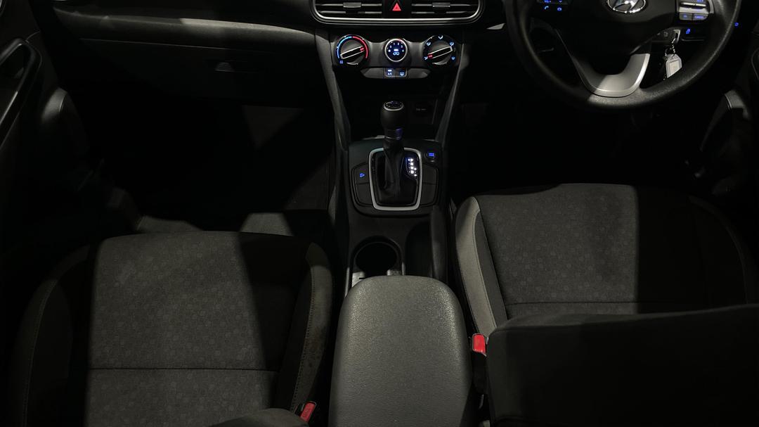 2018 Hyundai Kona Go (FWD), Automatic, 107543 km, Center Console