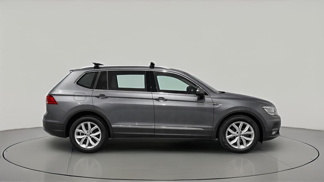 2018 Volkswagen Tiguan Allspace 110 Tdi Comfortline, Automatic, 85903 km, Right Side View