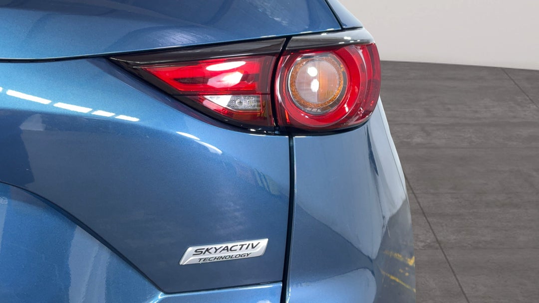 Badge (Boot Right Side)