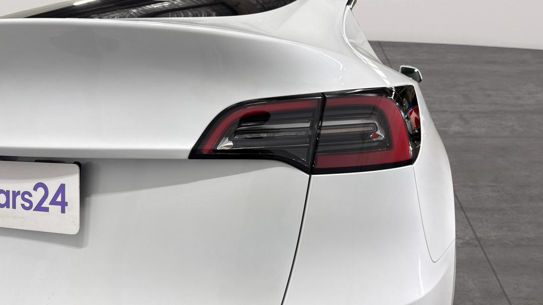 2024 Tesla Model Y Rear-wheel Drive, Automatic, 6383 km, Badge (Boot Right Side)