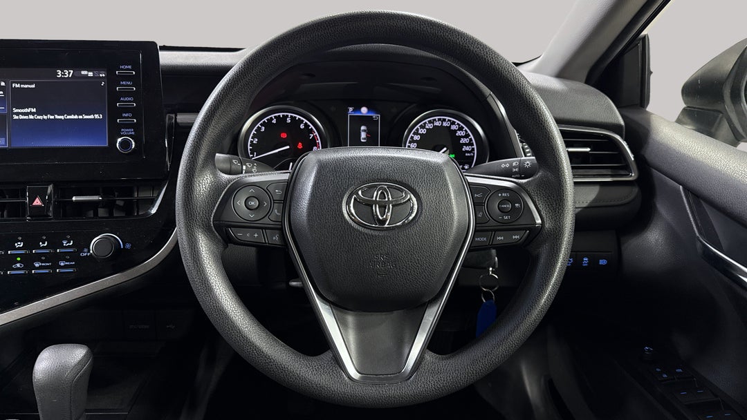 2024 Toyota Camry Ascent, Automatic, 50638 km, Steering Wheel Close-up
