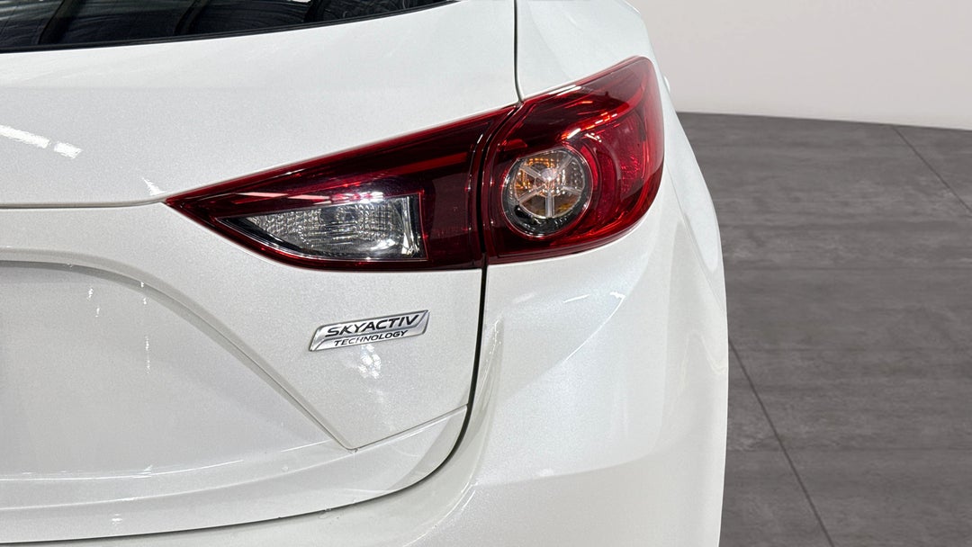 2017 Mazda 3 Sp25, Automatic, 131162 km, Badge (Boot Right Side)
