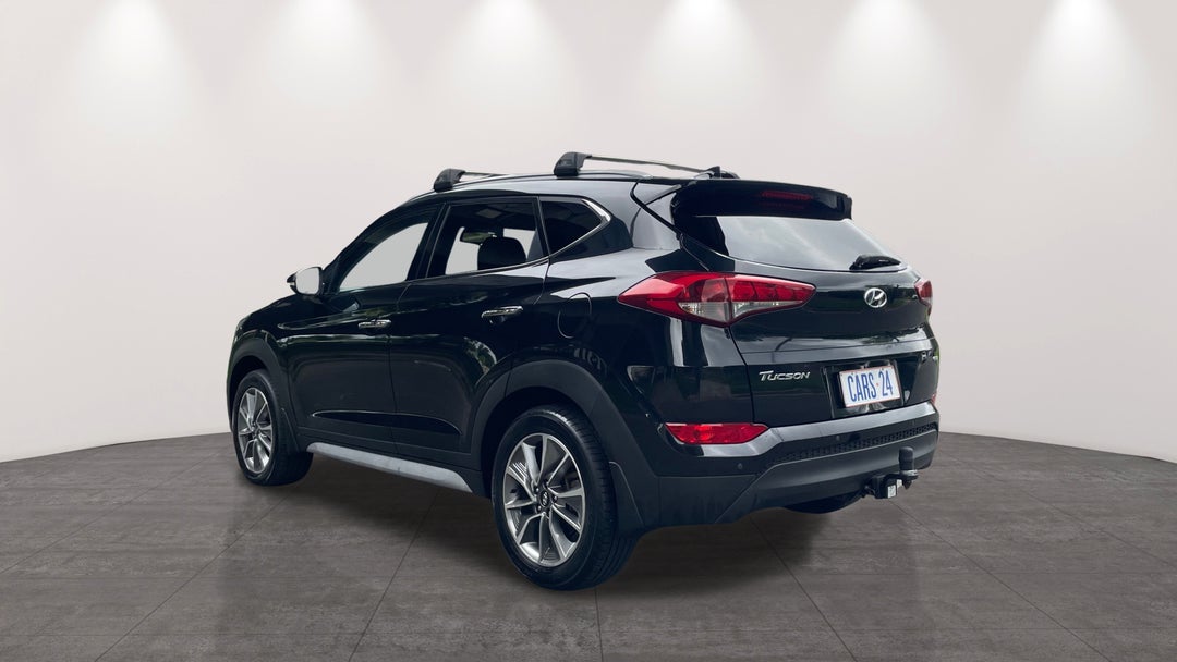 Left Back Diagonal (45- Degree) View