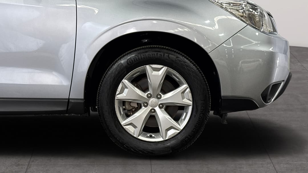 Right Front Wheel