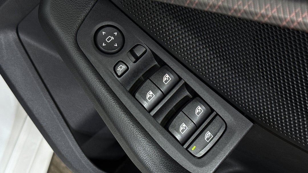 2020 BMW 2 20i M Sport, Automatic, 47599 km, Drivers Side Door Panel Controls