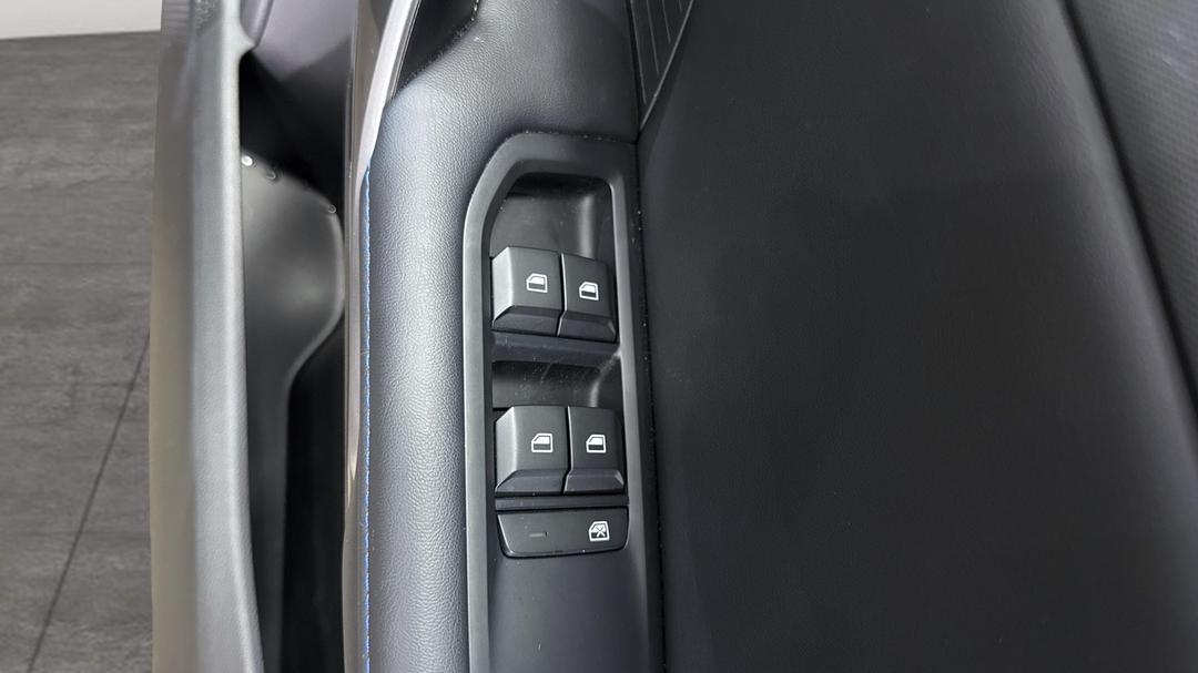 2023 MG Mg4 Excite 51, Automatic, 13038 km, Drivers Side Door Panel Controls