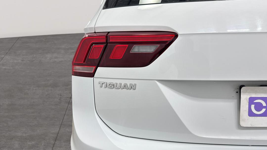2017 Volkswagen Tiguan 110 Tsi Trendline, Automatic, 130272 km, Badge (Boot Left Side)