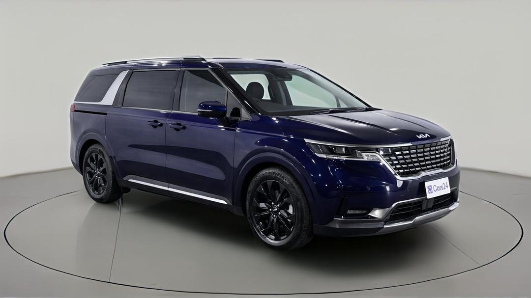 2023 Kia Carnival Special Edition, Automatic, 42096 km, Right Front Diagonal (45- Degree) View