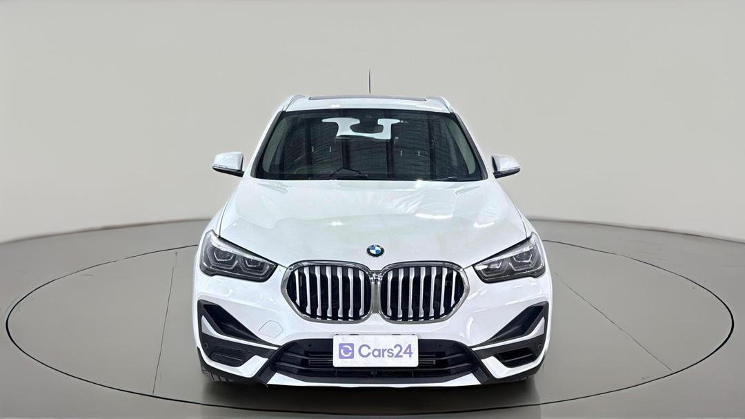 2021 BMW X1 sDrive 18i, Automatic, 28239 km, Front View