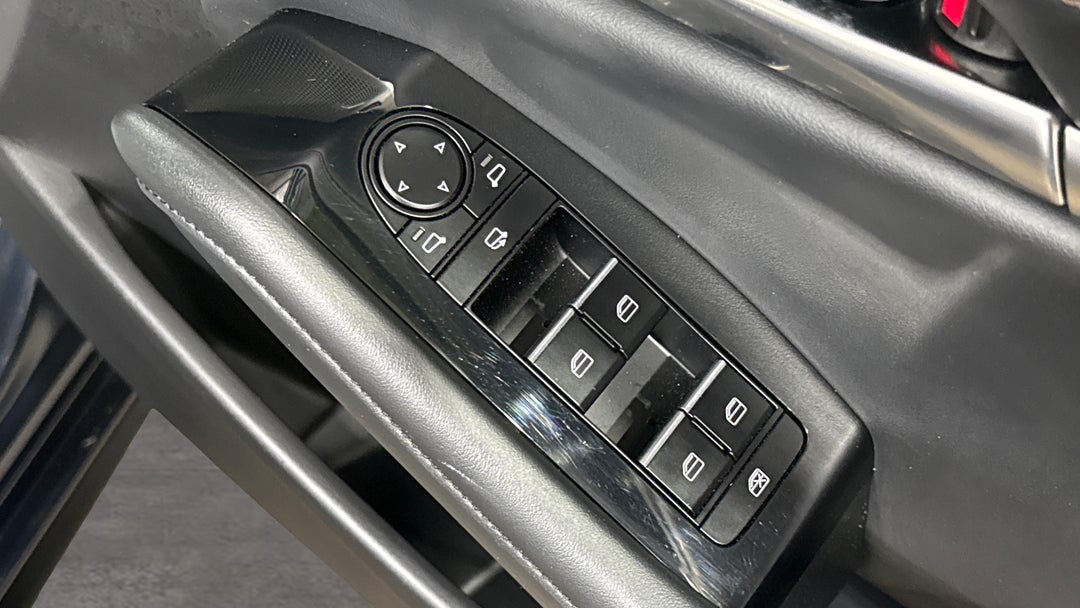 2022 Mazda 3 G25 Astina, Automatic, 26062 km, Drivers Side Door Panel Controls