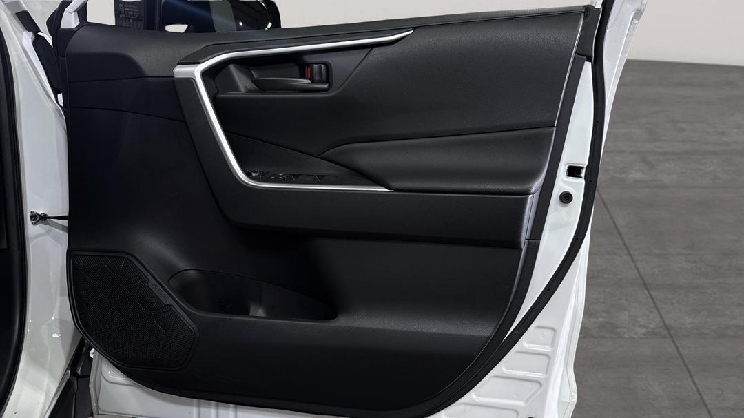 2022 Toyota RAV4 Gx (AWD) Hybrid, Automatic, 41028 km, Speaker View