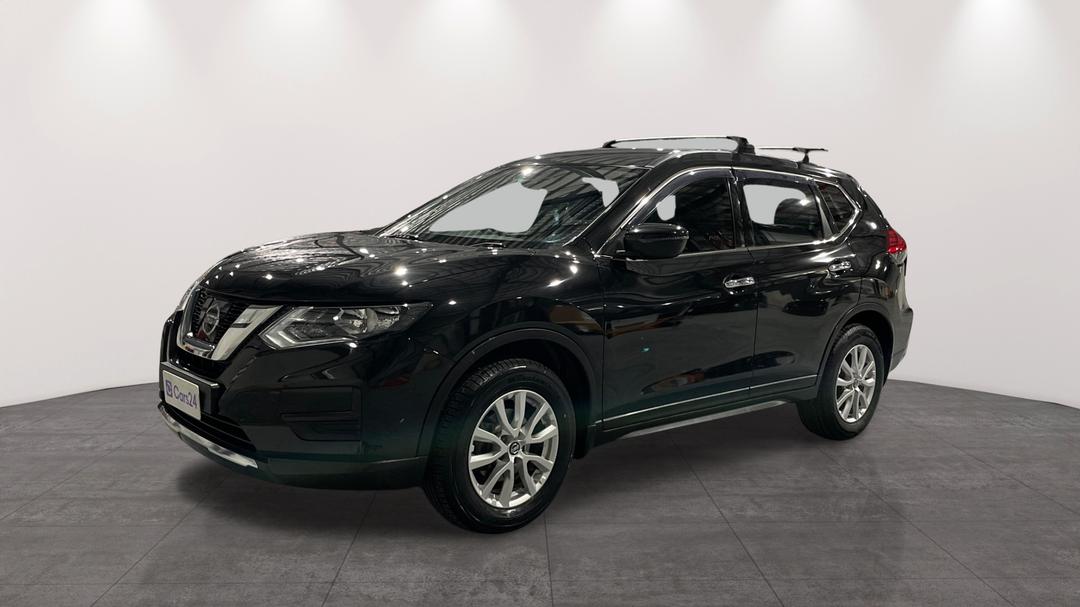 2017 Nissan X-trail St (4x4), Automatic, 132364 km, Left Front Diagonal (45- Degree) View