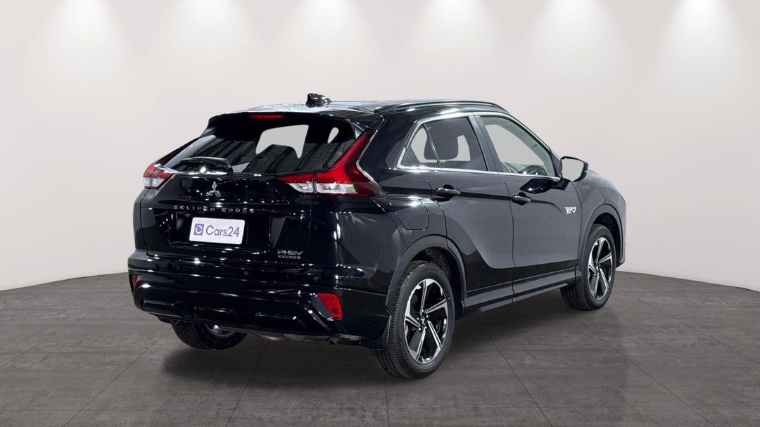2024 Mitsubishi Eclipse Cross Exceed Phev (AWD), Automatic, 32174 km, Right Back Diagonal (45- Degree) View