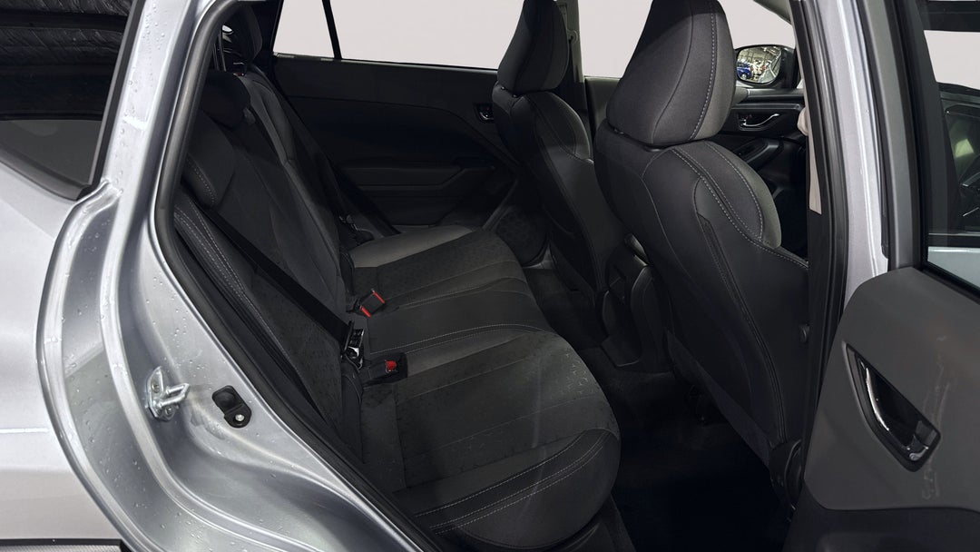 2025 Subaru Crosstrek AWD 2.0l, Automatic, 26700 km, Right Side Rear Door Cabin View