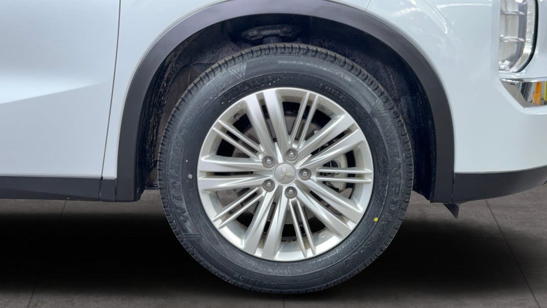 2024 Mitsubishi Outlander Es 5 Seat (2WD), Automatic, 49901 km, Right Front Wheel