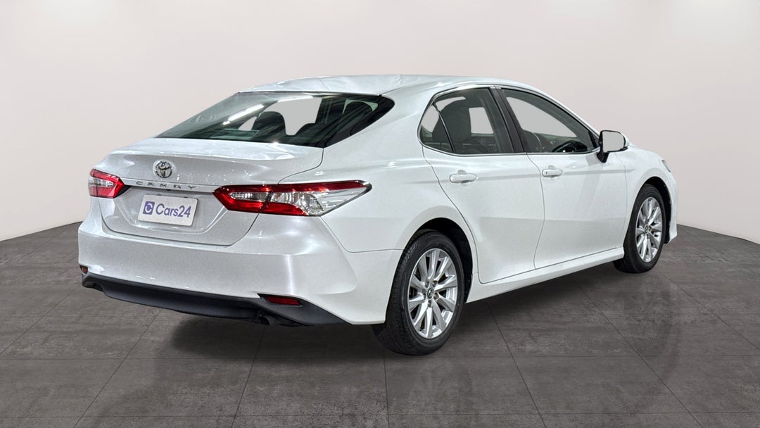 2019 Toyota Camry Ascent, Automatic, 95702 km, Right Back Diagonal (45- Degree) View