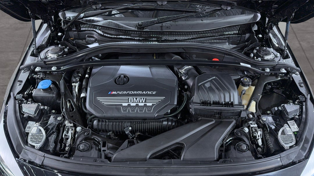 2022 BMW 1 M135i Xdrive, Automatic, 30263 km, Open Bonnet (Engine)