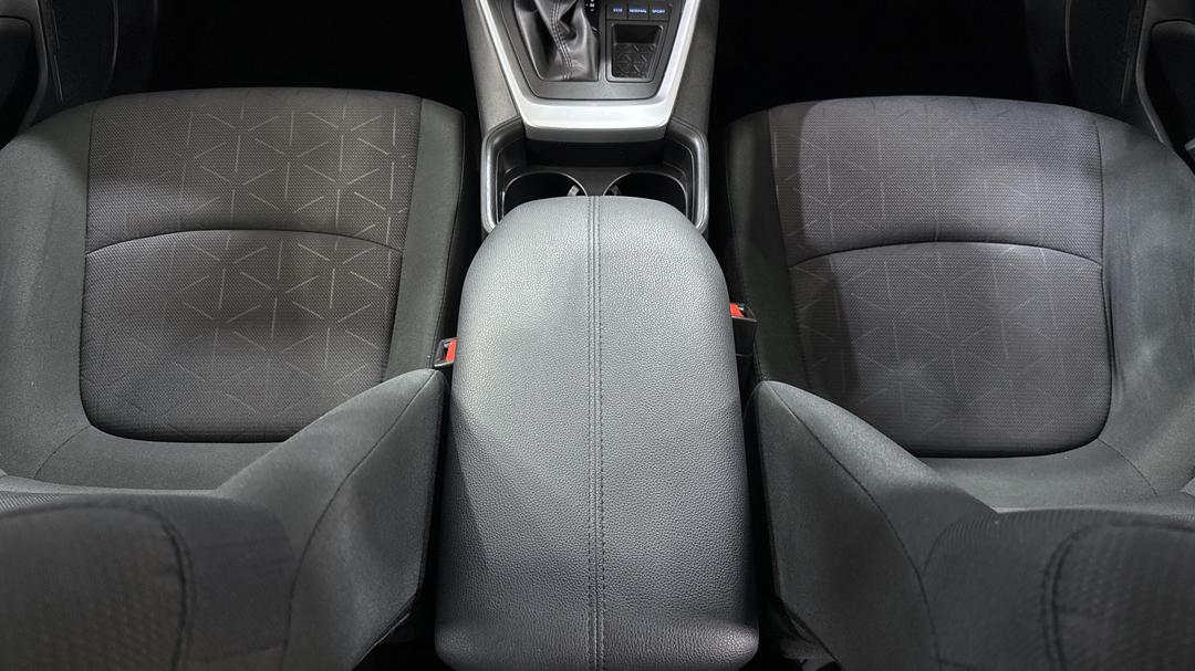 2019 Toyota RAV4 Gxl (2WD), Automatic, 60086 km, Center Console