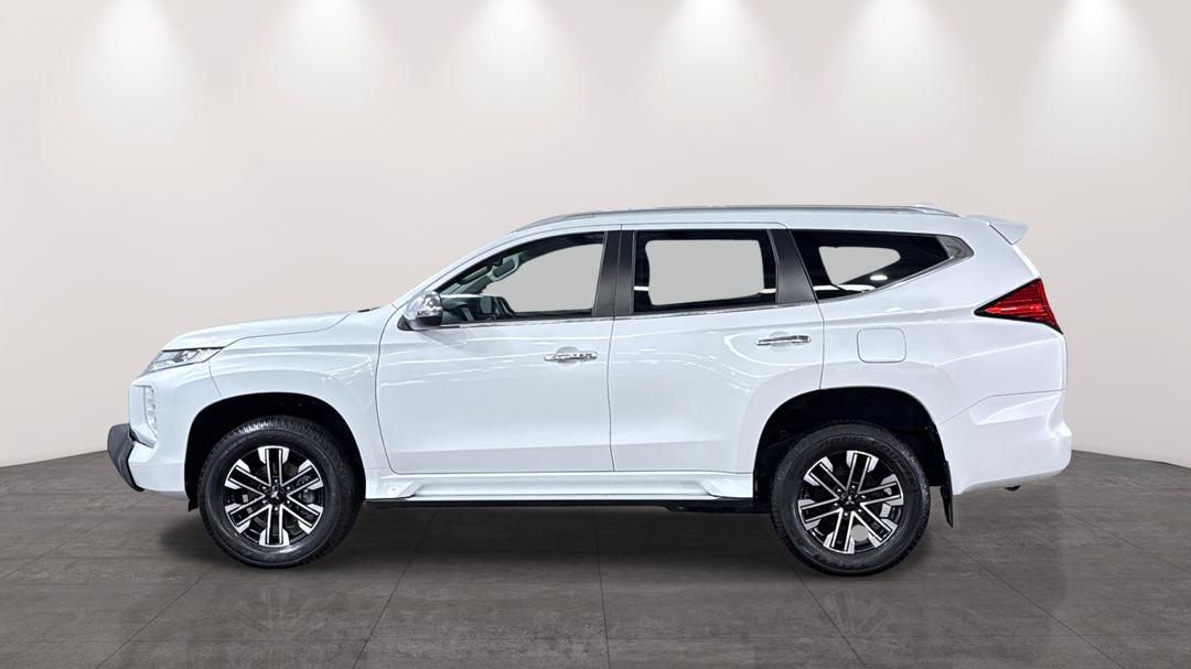 2023 Mitsubishi Pajero Sport Gls (4WD) 7 Seat, Automatic, 19204 km, Left Side View
