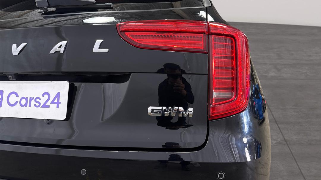 2022 GWM Haval Jolion Lux, Automatic, 93073 km, Badge (Boot Right Side)